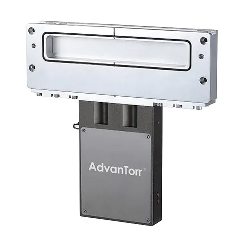 Vacuum transfer valve